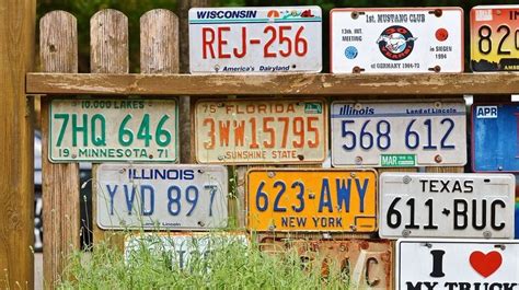 汽車紅色車牌|車牌英文字母代表什麼？一篇整理車牌知識、特殊車牌。